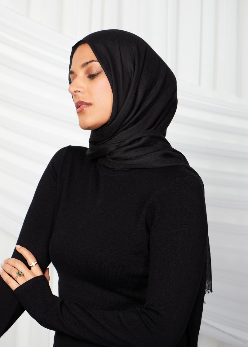 Black Wool Hijab2