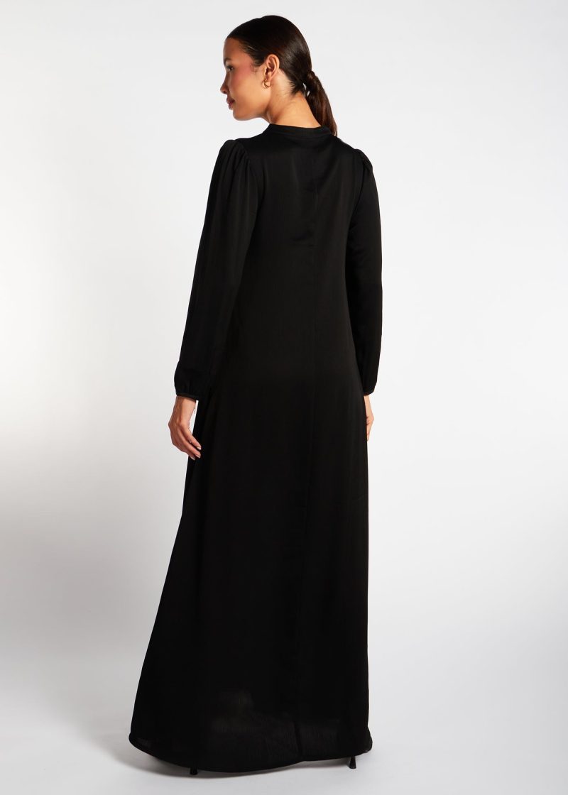 Crinkled Abaya Black 3