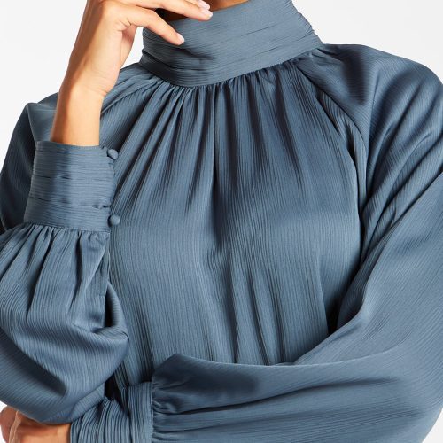 Crystal Blue Pleat Abaya 3