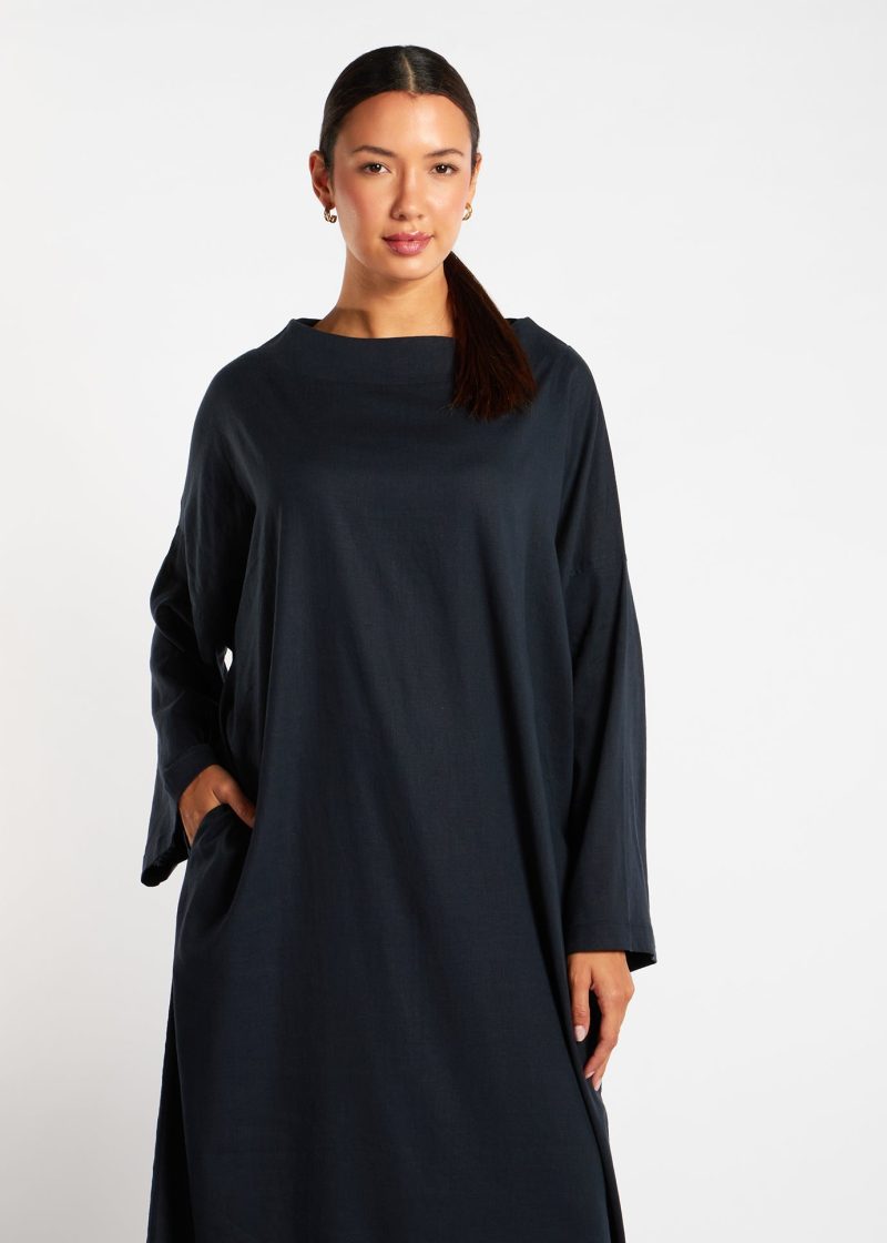 Navy Linen Boat Neck Abaya 7