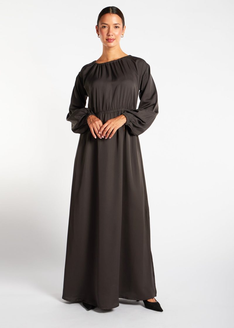 Pleated Abaya Charcoal 1