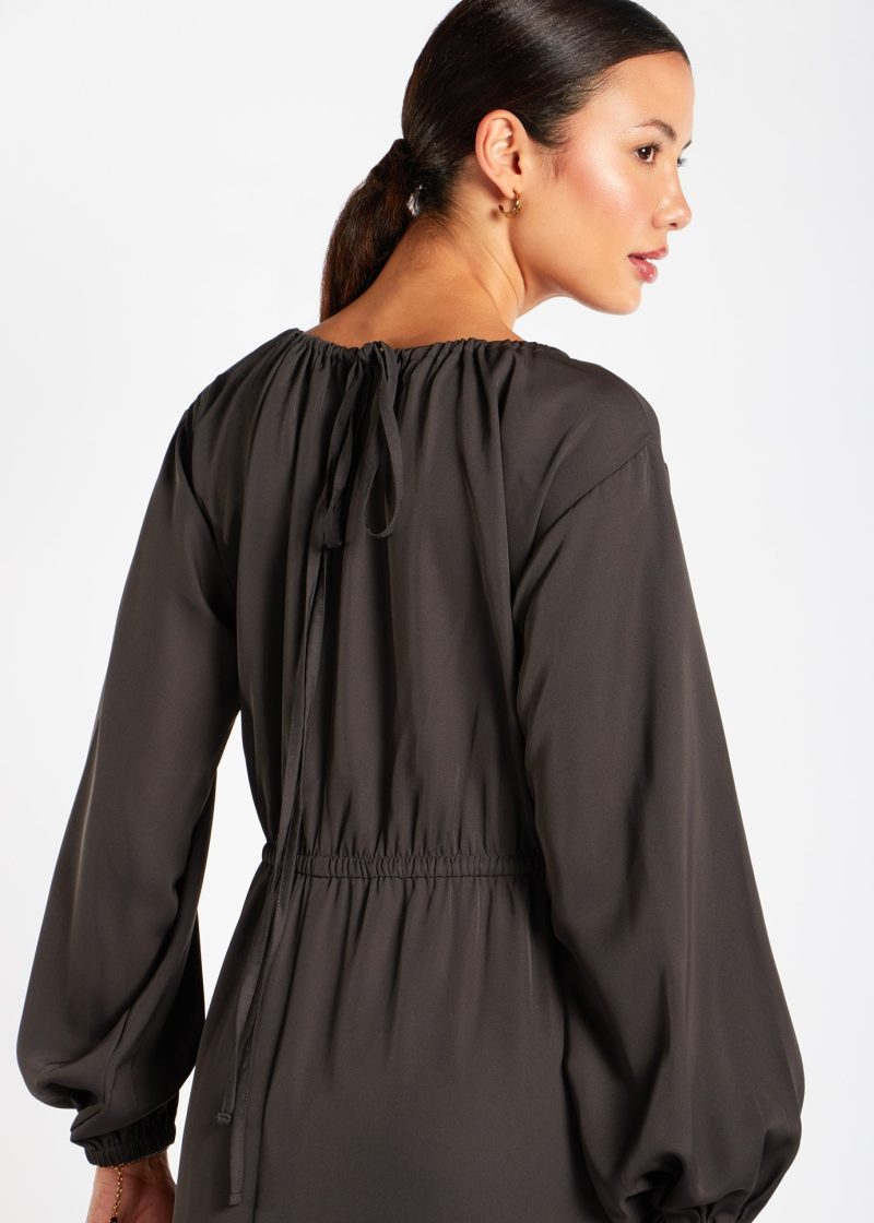 Pleated Abaya Charcoal 5