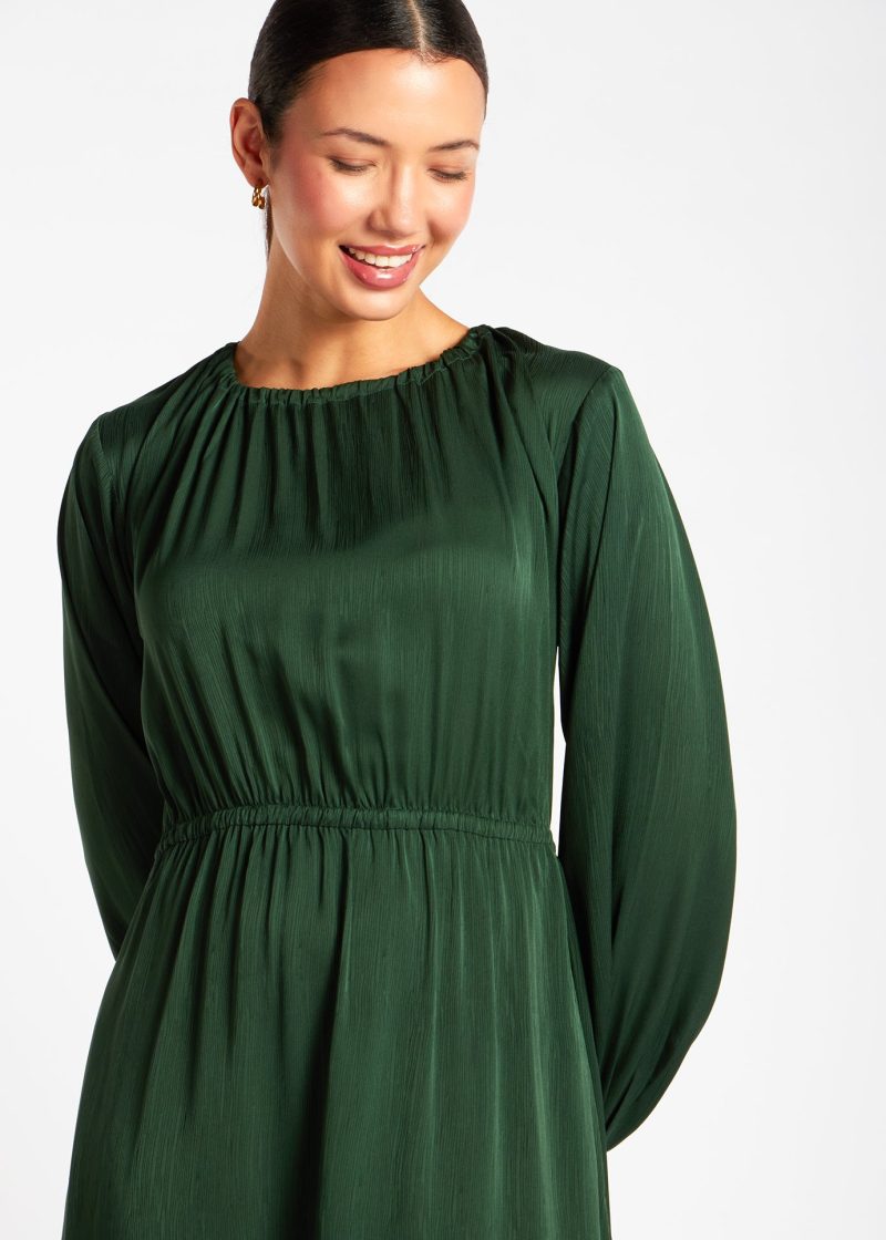 Pleated Abaya Green 4