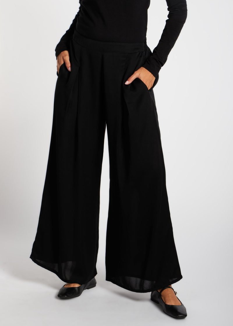 Single Pleat Trousers Black 3