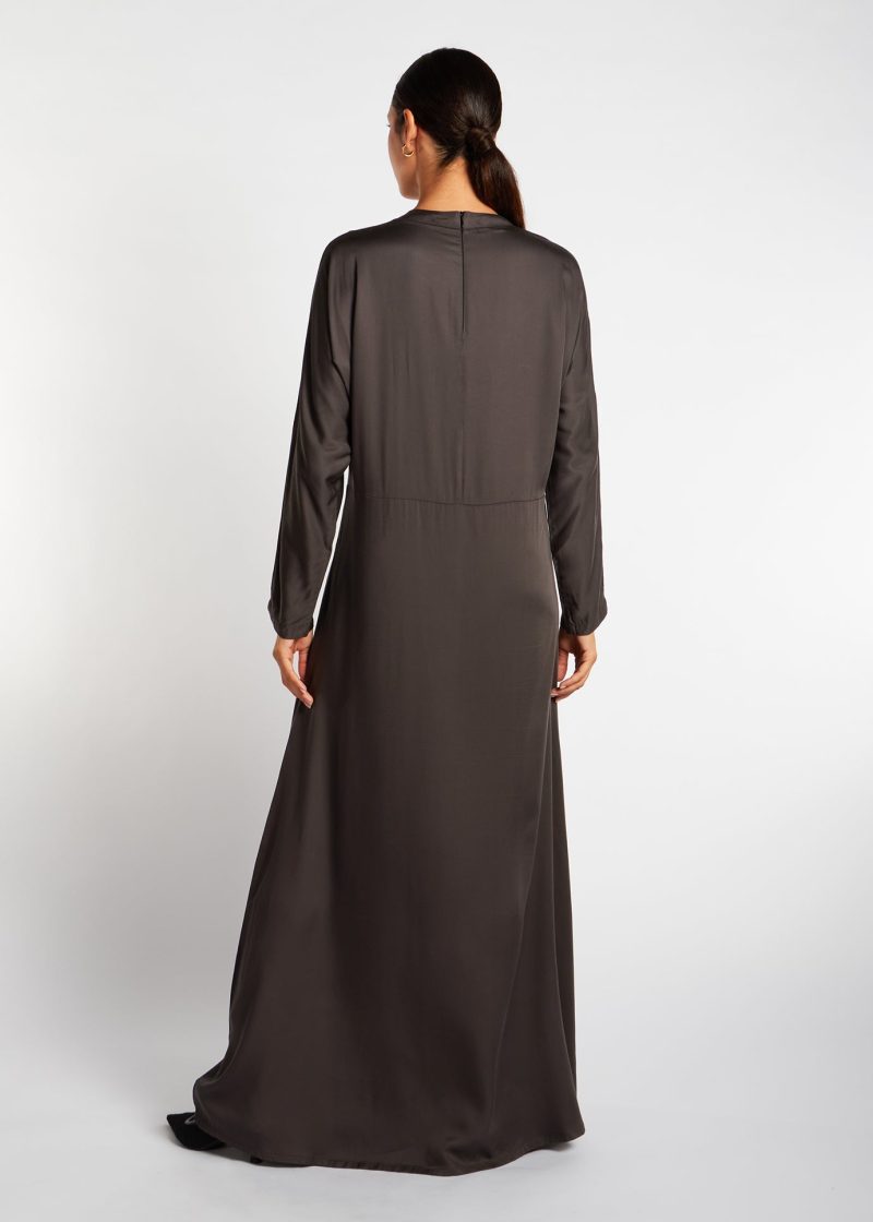 Soft Seam Abaya Charcoal 3