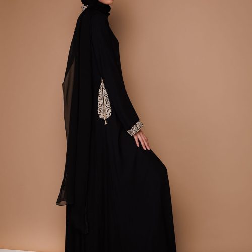 cypress tree abaya lookbook 4 8a4dcde3 f84a 48c4 90ce e487717c7305