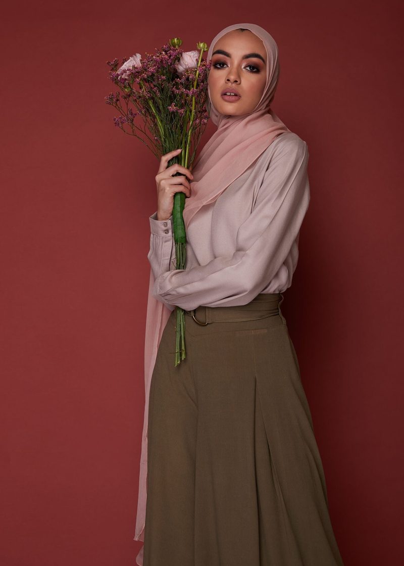 full flare trousers khaki lookbook 2